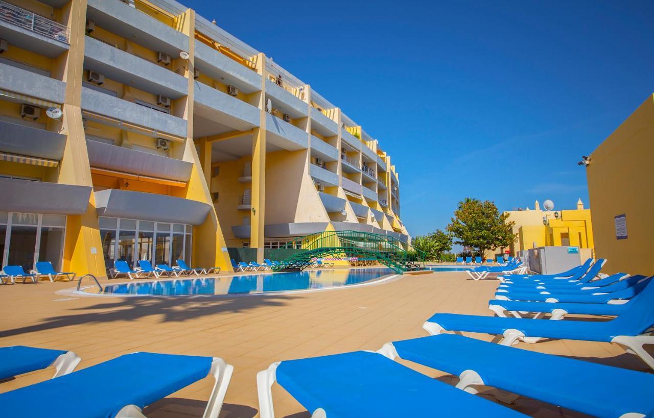 B11 - Beach Way Apartment Lagos Exterior photo